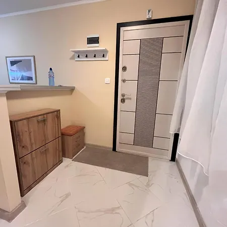 Apartment Cozy Near Center